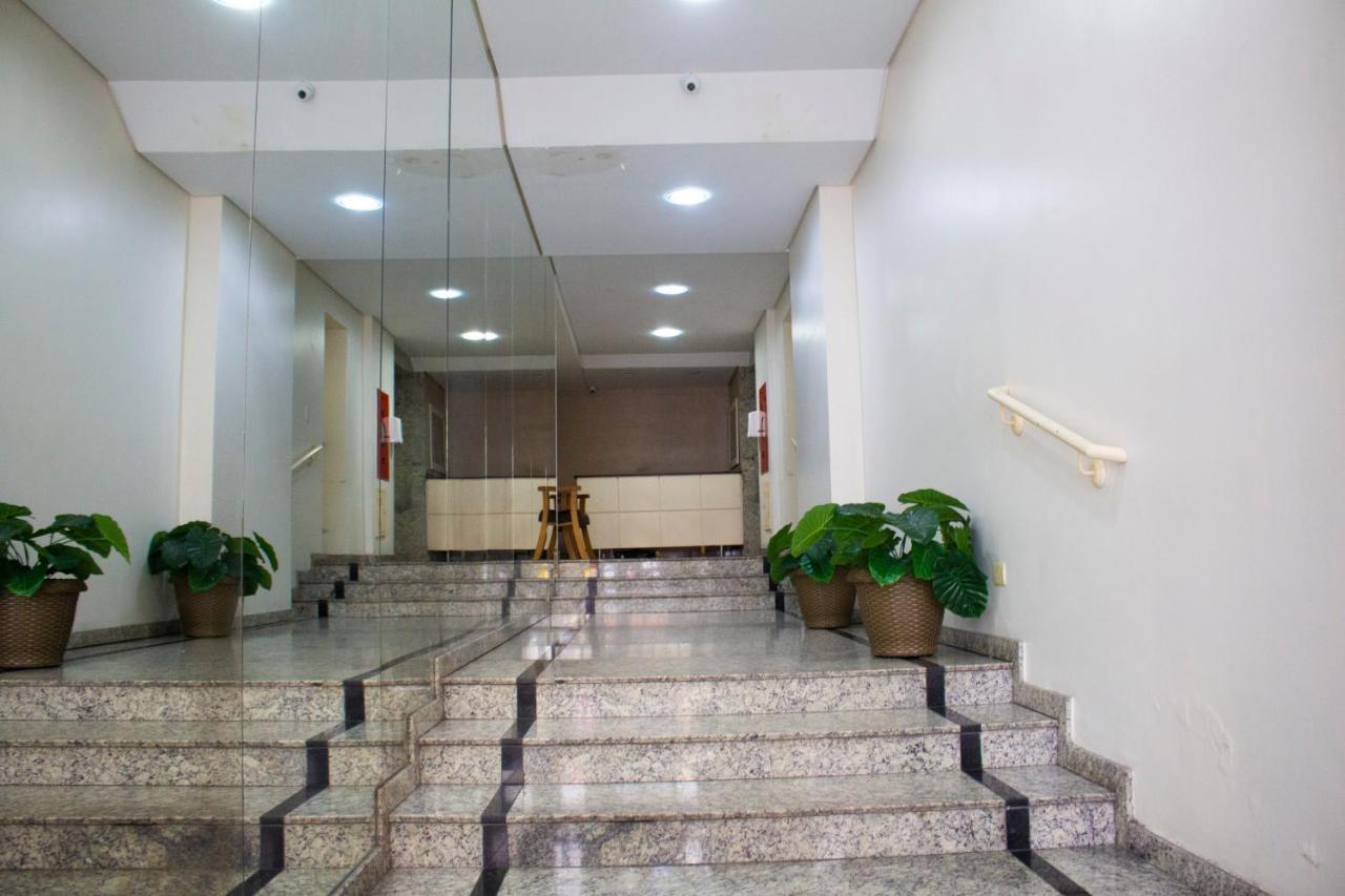Apartamento Central Proximo A Rodoviaria E Faculdades กูรีตีบา ภายนอก รูปภาพ