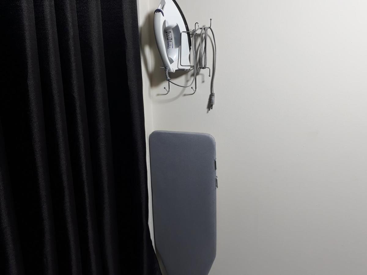 Apartamento Central Proximo A Rodoviaria E Faculdades กูรีตีบา ภายนอก รูปภาพ