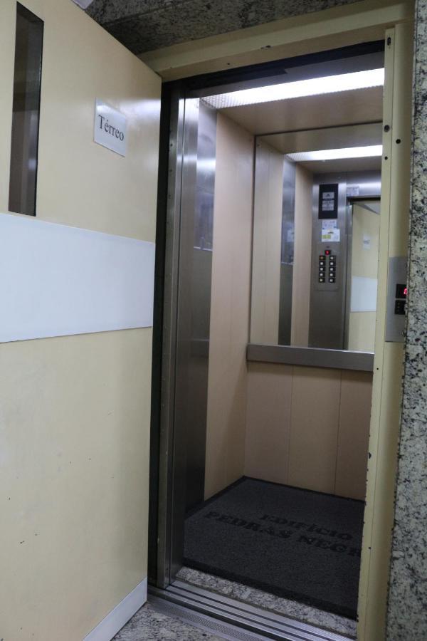 Apartamento Central Proximo A Rodoviaria E Faculdades กูรีตีบา ภายนอก รูปภาพ