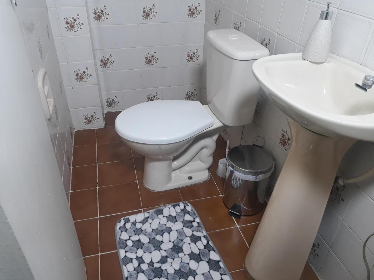 Apartamento Central Proximo A Rodoviaria E Faculdades กูรีตีบา ภายนอก รูปภาพ
