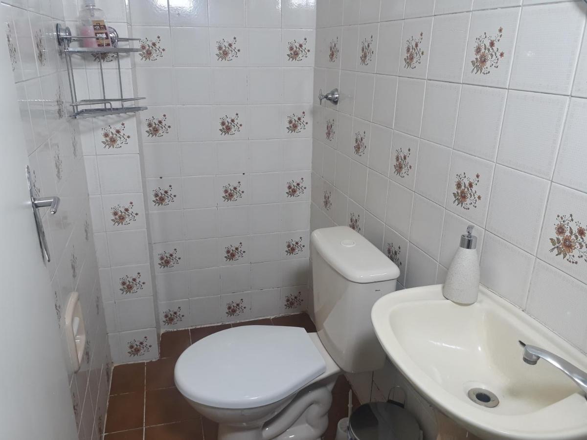 Apartamento Central Proximo A Rodoviaria E Faculdades กูรีตีบา ภายนอก รูปภาพ
